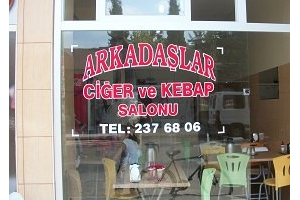 Arkadaşlar Ciğer Salonu